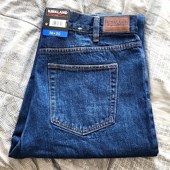 Men's Kirkland Signature Straight Leg Jeans - Main Image